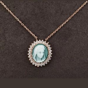 Porcelain cameo necklace w/white topaz necklace